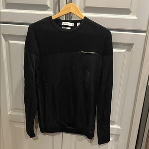 Calvin Klein Men’s Body Fit Knit sweater NWT